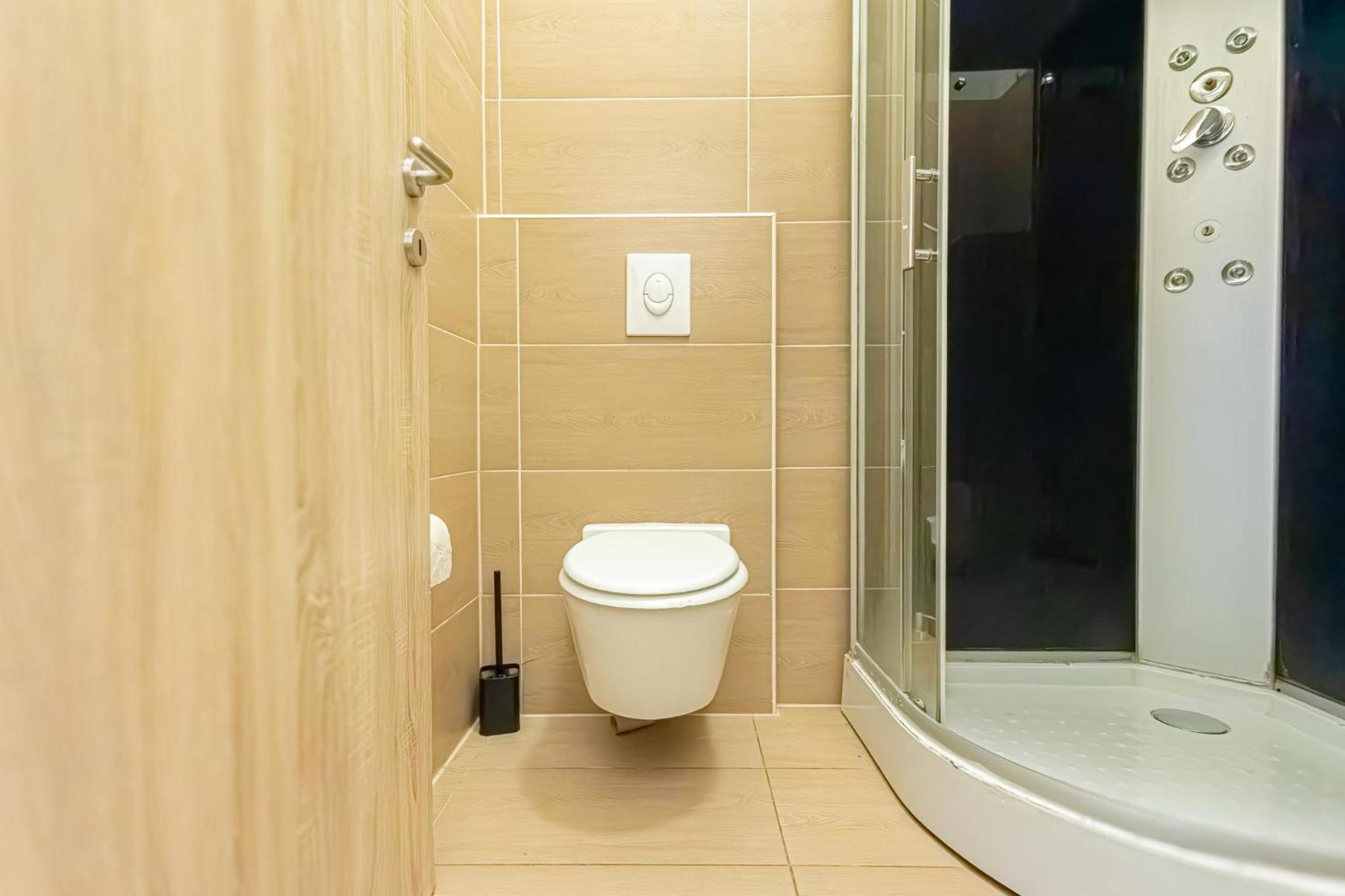 Chic Apartment- Suitable For Longstays Near Matzleinsforferplatz Wien Eksteriør billede